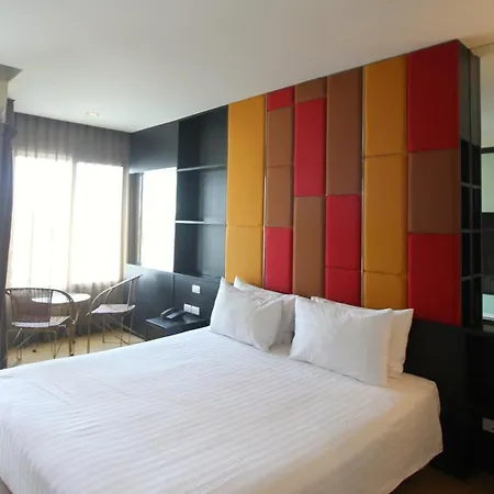 The Sunreno Hotel Sha Bangkok Exterior photo