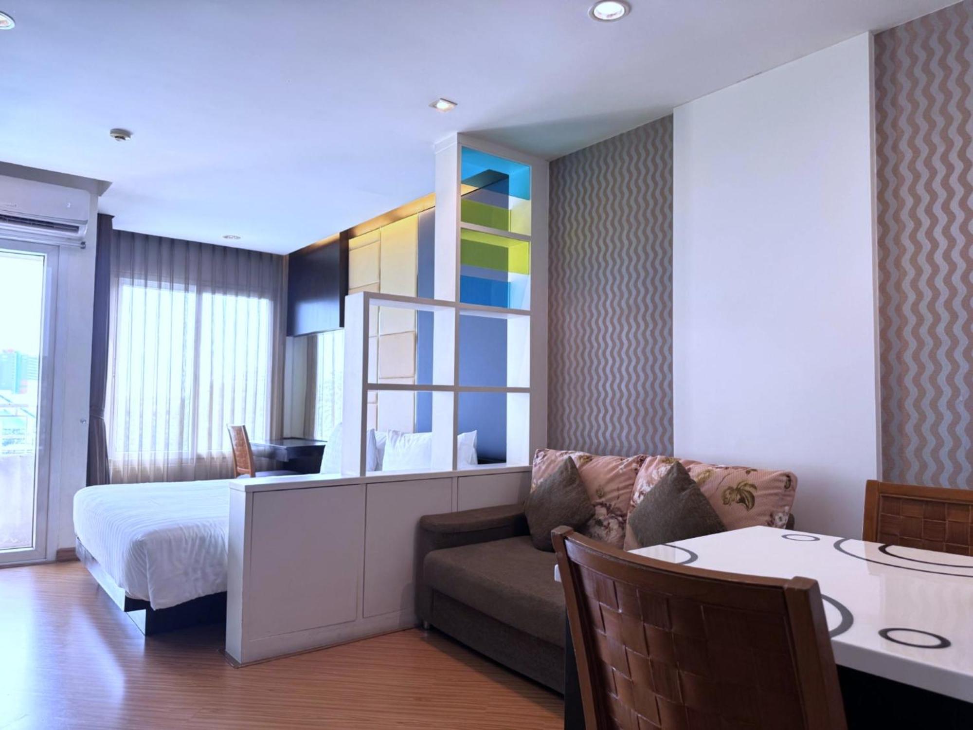 The Sunreno Bangkok